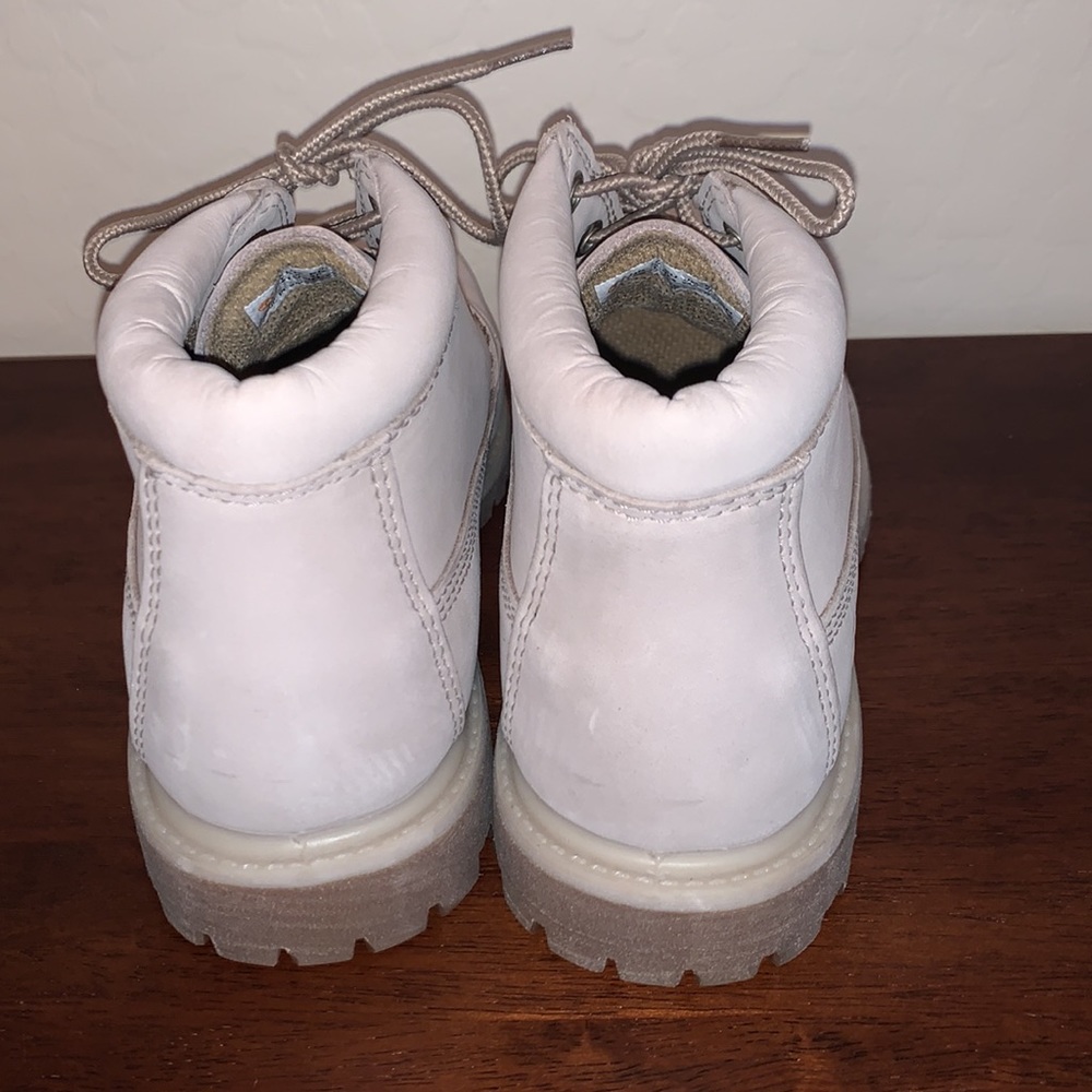 TIMBERLAND BRAND NEW SIZE 6.5 WATERPROOF BOOTS - Picture 4 of 10